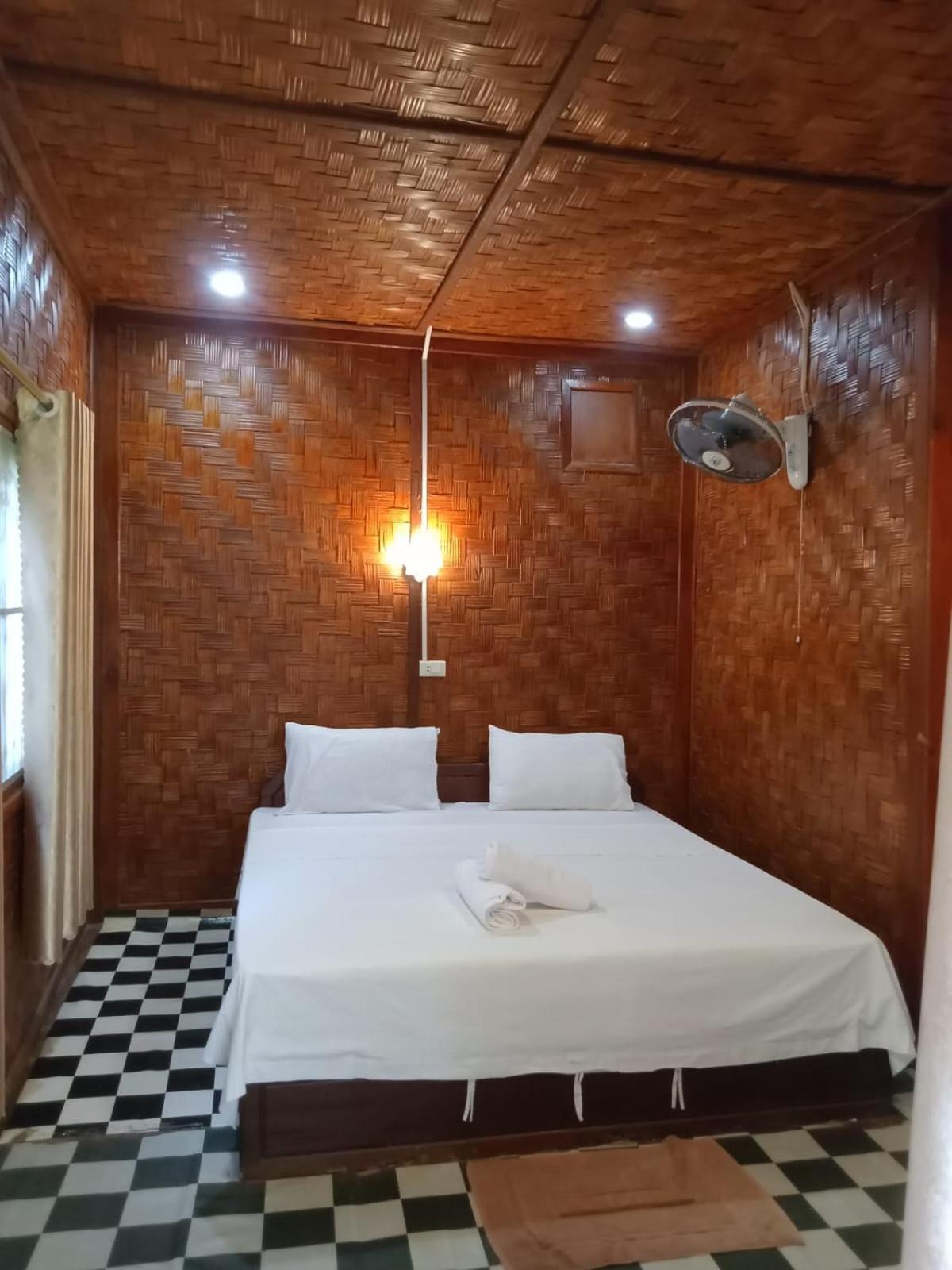 Vang Vieng Bungalows Ngoại thất bức ảnh