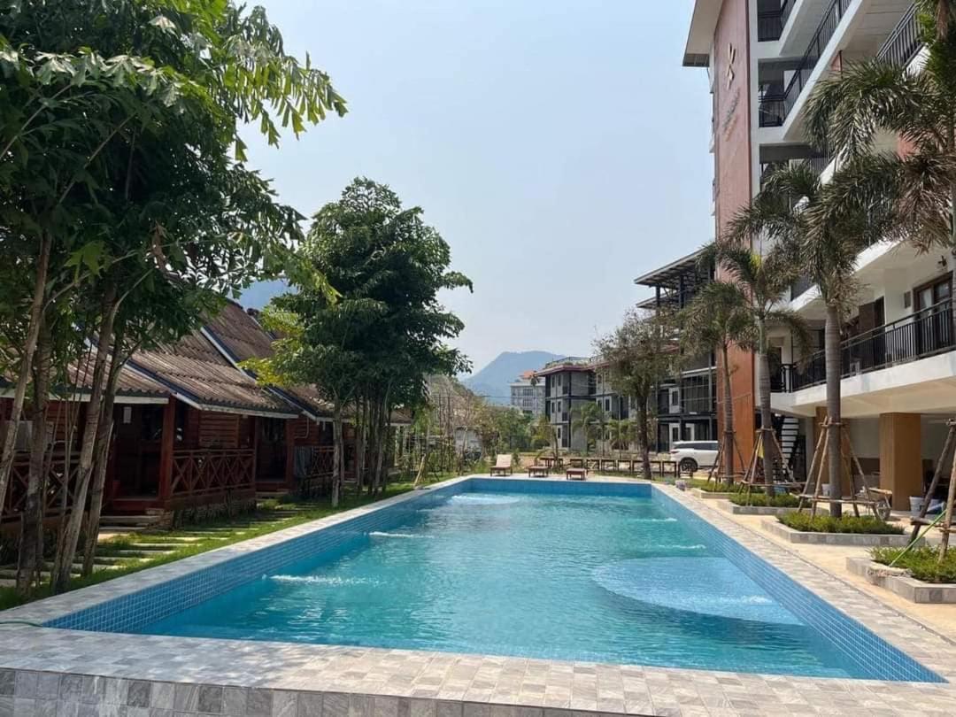 Vang Vieng Bungalows Ngoại thất bức ảnh